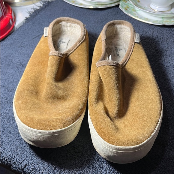 Staheekum Shoes - Casual Tan Suede Women's Loafers